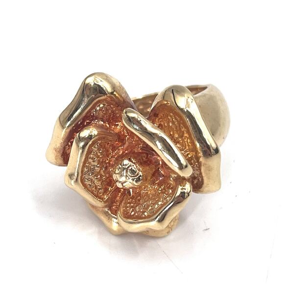 14k Yellow Italian Gold Large Flower Ring 5 grams Size 9 Hollow - Picture 9 of 12